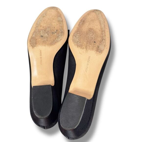 Salvatore Ferragamo Vara Bow Gold Logo Black Satin Pumps Italy Vintage Women’s 6 - Picture 10 of 12
